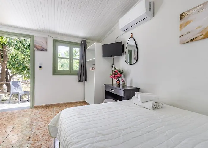 Lemon Trees Ii Apartment